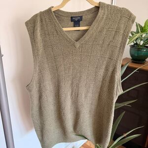 Dockers Green/Khaki Sweater Vest